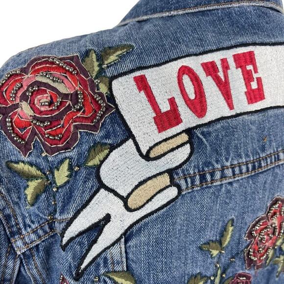 Zara Denim Embroidered Love Roses Oversized Jeans Denimwear Jacket Size Small - Picture 12 of 16